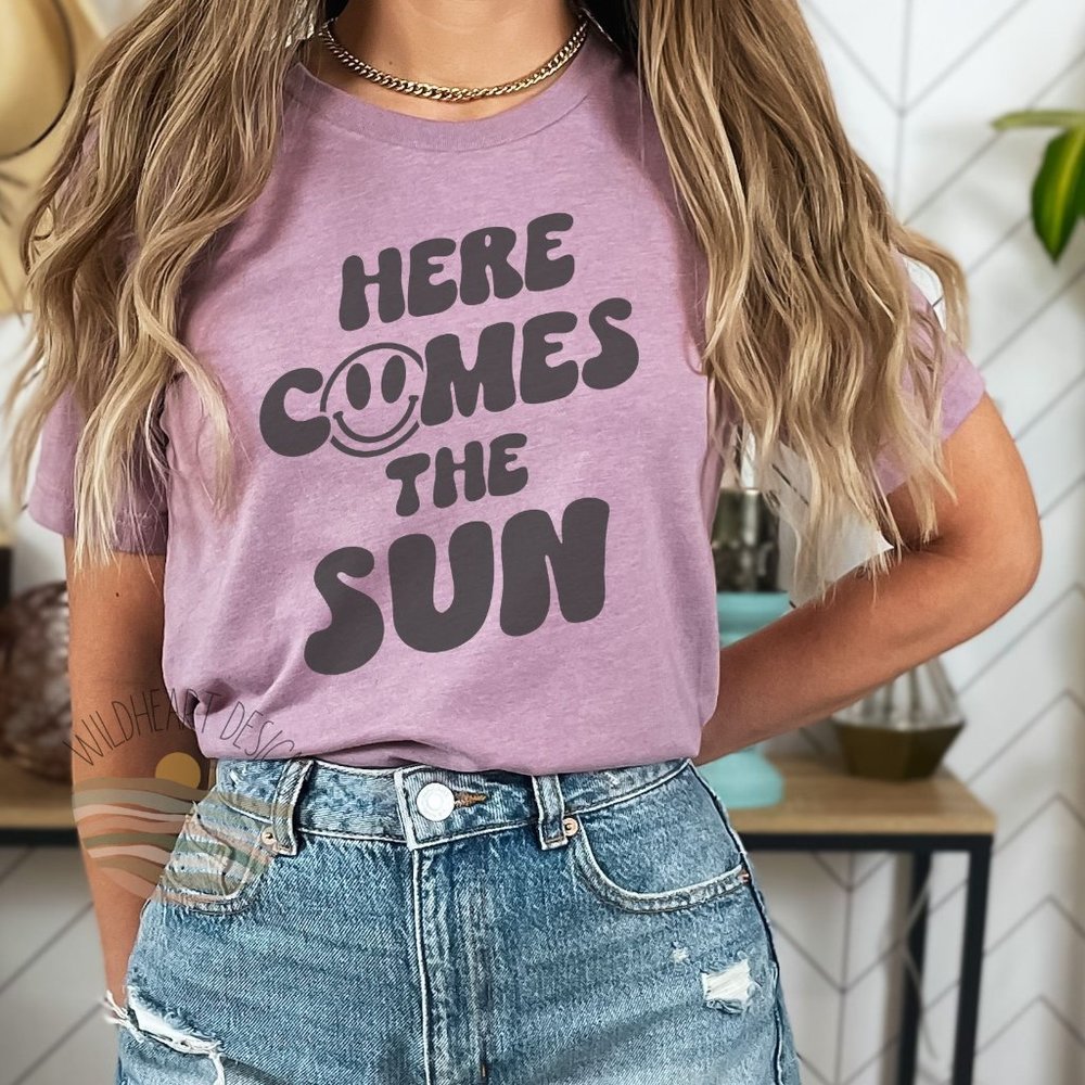 Here Comes The Sun T-shirt, Retro Shirt - Heather Lilac